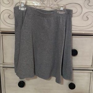 F21 grey skirt